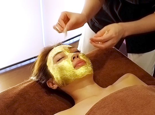 純金フェイシャルイメージ