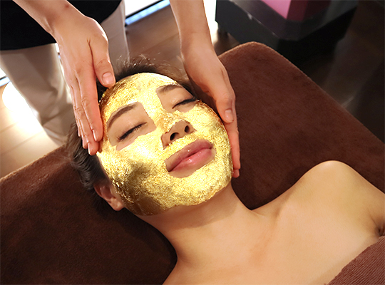 純金フェイシャルイメージ